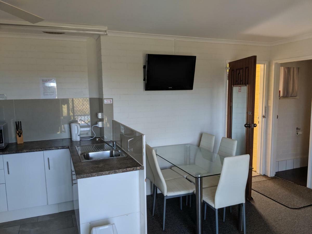 Harrington Village Motel Manning Point Luaran gambar
