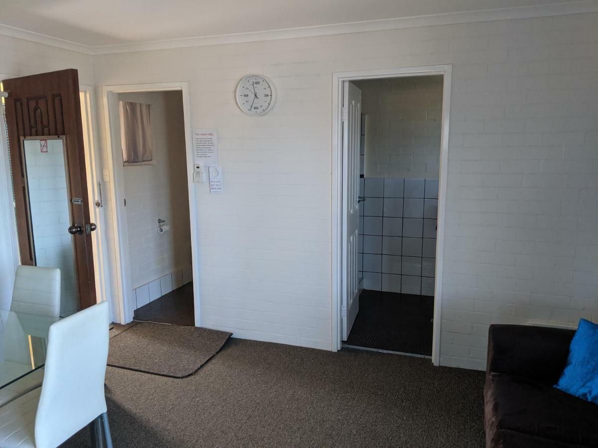 Harrington Village Motel Manning Point Luaran gambar